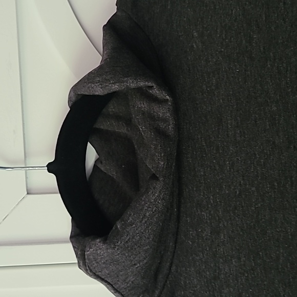 🎄 NWOT Charcoal Turtleneck - XXL - Picture 2 of 6